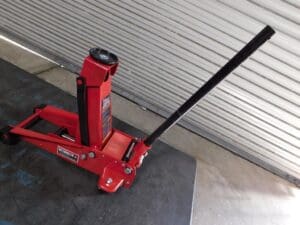 BIG RED Floor Jack 3 Ton Load Capacity INCOMPLETE ATZ830023R