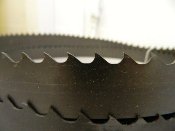 Lenox Welded Band Saw Blade 2-3 TPI 7' 9" Long 1" Wide 0.035" Thick 2011498