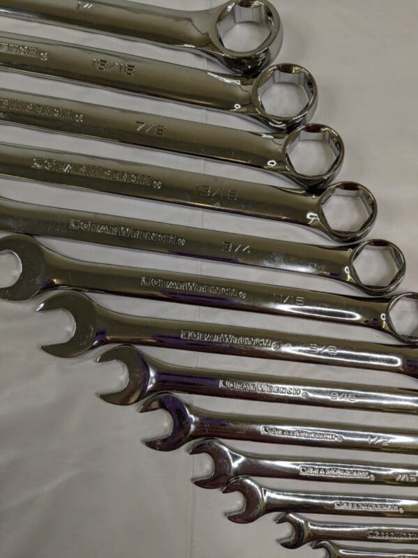 GEARWRENCH Combination Wrench Set: 13 Pc 1-/4" - 1" 81924 INCOMPLETE