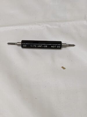 SPI Plug Thread Gage: #1-72 Thread, 2B, Go & No Go 34-341-8