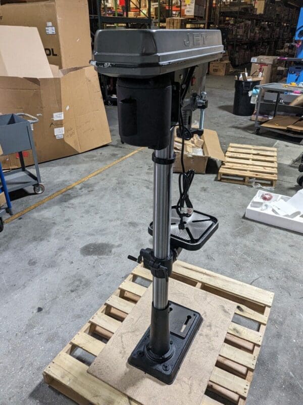 Jet 15" Floor Drill Press 16-Speed 200 - 3630 RPM 3/4 HP 115v 354400 Damaged