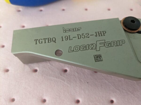 ISCAR LOGIQFGRIP Style TGTBQ Indexable Cutoff Blade Tool Block 3367536