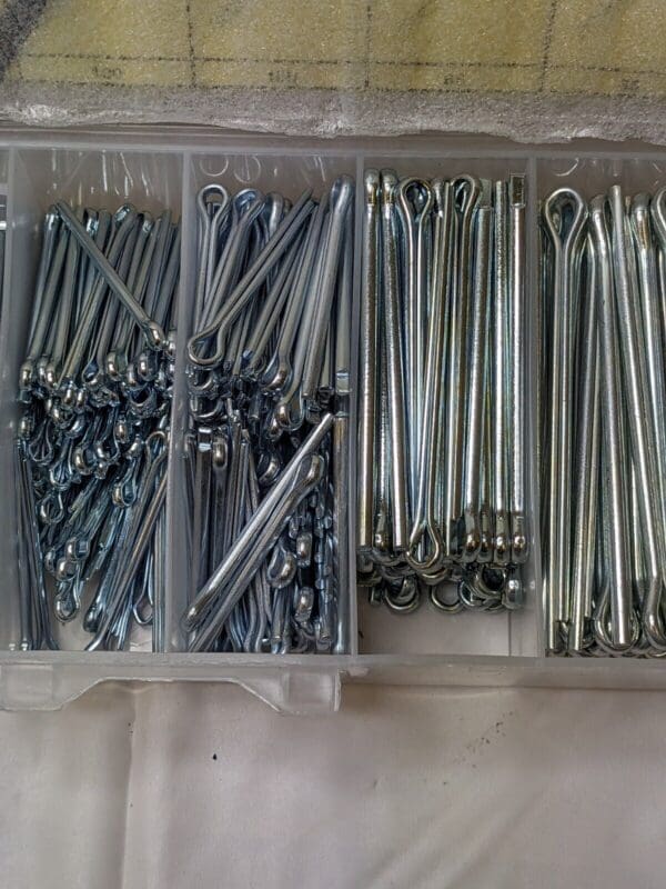 750 Piece, 1/16 to 5/32″ Pin Diam, Cotter Pin Assortment NFC-KIT231