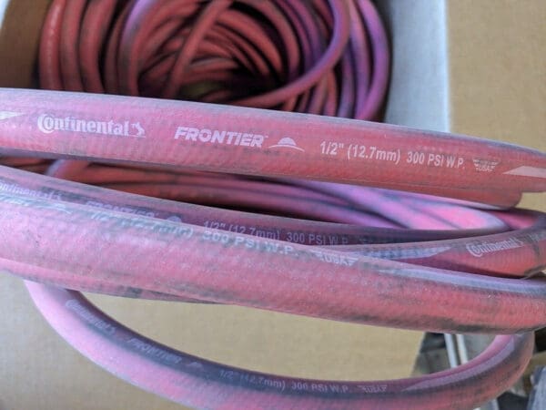 CONTINENTAL Frontier Multipurpose Air Hose: 300psi w.p. 1/2″ ID 200 Ft