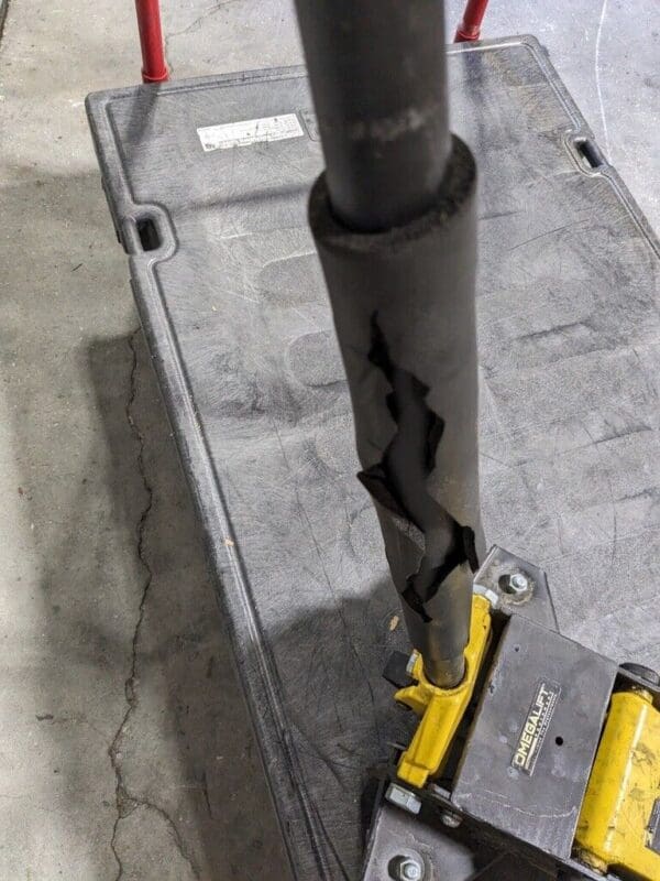 OMEGA LIFT EQUIPMENT 3.5 Ton Capacity Service Floor Jack 29038