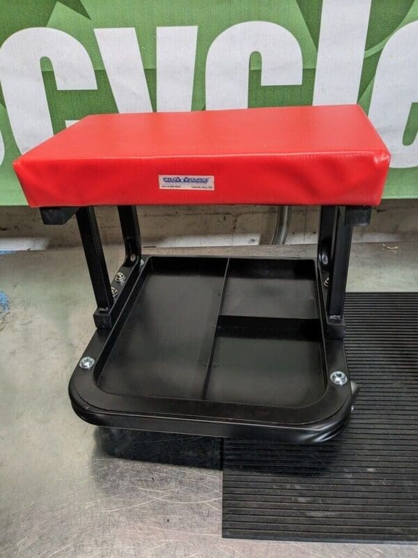 PRO 260 Lb Capacity, 4 Wheel Creeper Seat with Tray TR6100A