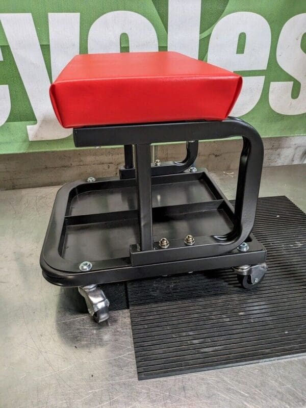 PRO 260 Lb Capacity, 4 Wheel Creeper Seat with Tray TR6100A