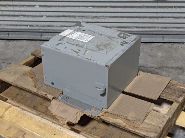 Sola / Hevi-Duty HT5F6AS General Purpose Transformer 480D-240DCT 6KVA 3PH