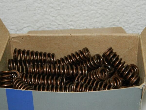 Raymond Heavy Duty Gold Die Spring Approx. 50 Pack 0.5 x 1-1/2 105-206