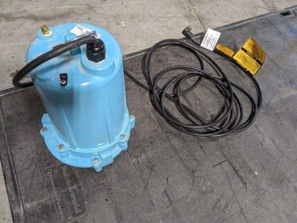 LITTLE GIANT PUMPS Pump: Sump Sewage & Effluent 1/2 hp 115V PARTS/REPAIR 620218