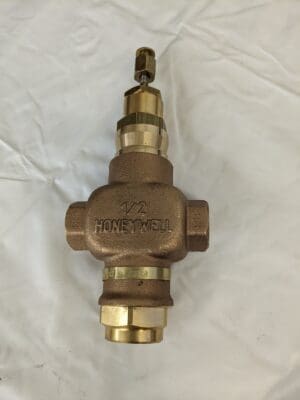 Honeywell - 1/2" NPT Bronze Globe Valve V5013N1030