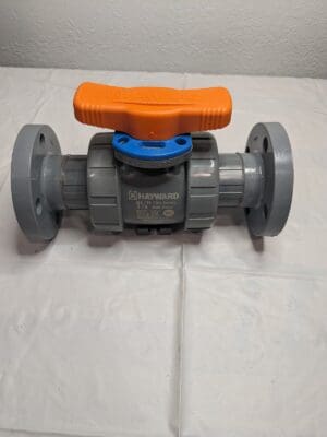 Hayward Manual Ball Valve: 1-1/4″ Pipe, Full Port TBH2125A0FV0000