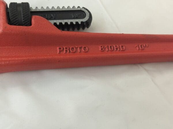 PROTO Straight Pipe Wrench: 10″ OAL, Steel J810HD