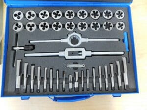 Interstate 1/8-27 to 3/4-16 Tap, 1/4-20 to 3/4-16 Die, tap and die set 63328264