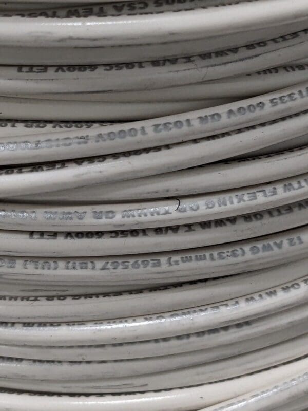 SOUTHWIRE Machine Tool Wire: 12 AWG, White, 500' Long 411040501