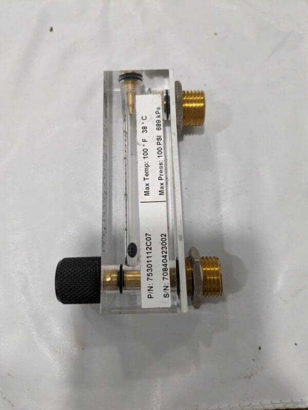 KING 1/4″ F Port Block Style, Panel Mount Flowmeter 75301112C-07