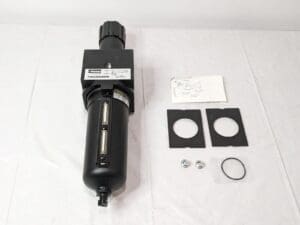 Parker 3/4" Pneumatic Filter Regulator 250 Max psi P3NEA96GSMBNN