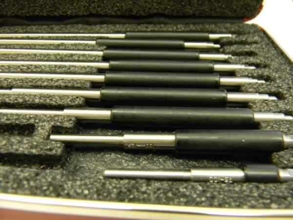 STARRETT 50 to 300mm, Mechanical Inside Micrometer Set 56142