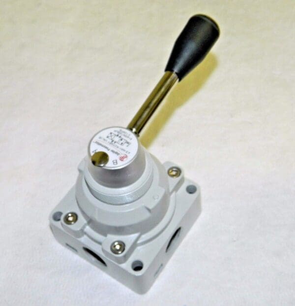 Jupiter Pneumatics Manual Mechanical Valve 1/2" NPT 5140341005JP