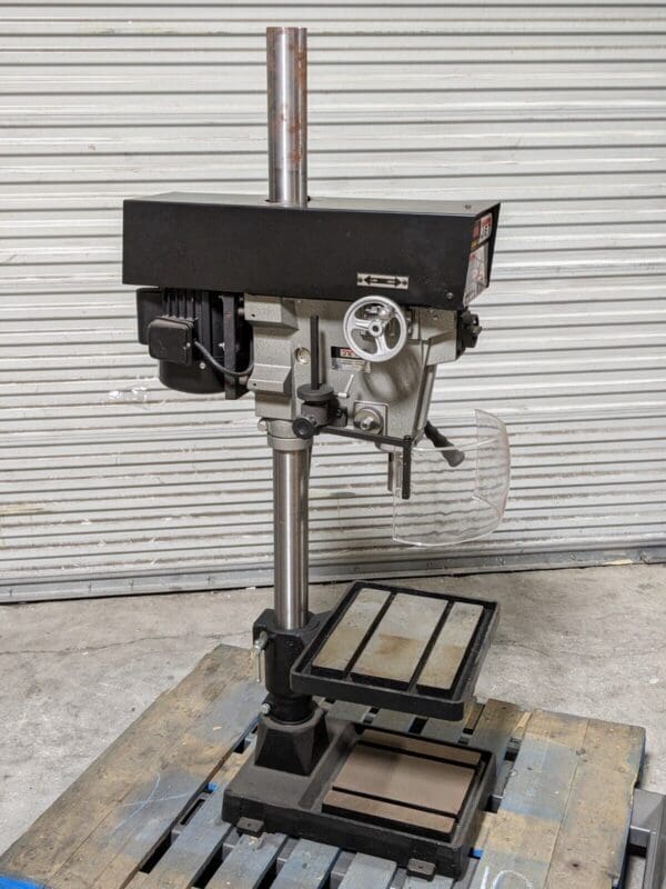 Jet 15" Variable Speed Floor Drill Press 1 HP 115/230v 1 Ph J-A5816 Damaged