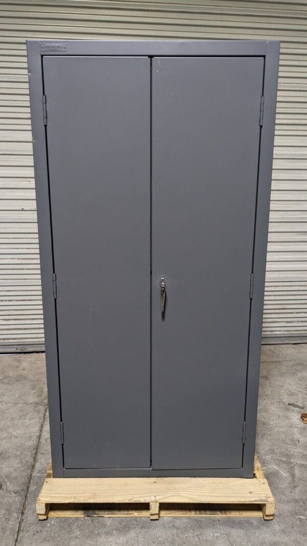 DURHAM Locking Steel Storage Cabinet 3 Shelf 36 x 18 x 72 Keyed 3602-95 Damaged