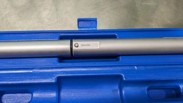 Micrometer Type Ratchet Head Torque Wrench 3/4 Drive 43'' OAL NB-680C Damaged