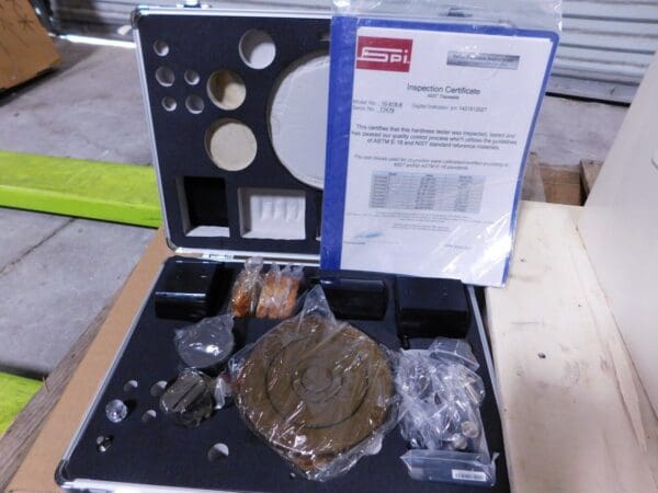 SPI Digital Rockwell Hardness Tester A / B / C / F Scale 15-818-8 Damaged