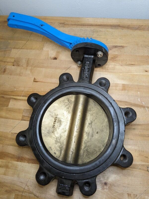 Legend Valve 8″ Lug Type Butterfly Valve w/ Lever Handle 116-607 Damaged