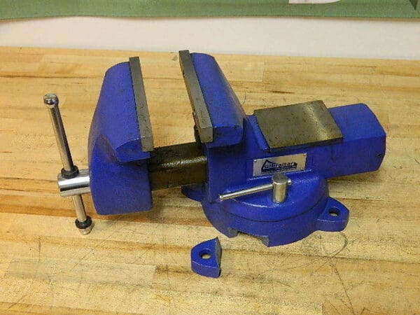 Gibraltar Combination Pipe / Bench Vise w/ Swivel Base 8" Jaw Width