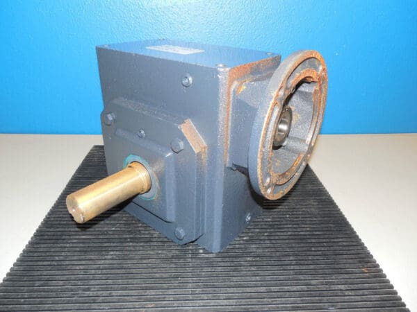 Morse Raider 10:1 Left Output C-face Worm Gear Reducer 325Q140L10