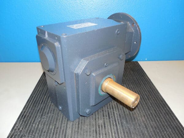 Morse Raider 10:1 Left Output C-face Worm Gear Reducer 325Q140L10