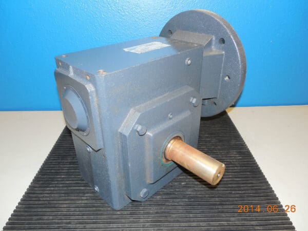 Morse Raider Worm Gear Reducer 25:1 Left & Right Output C-Face 325Q180LR25