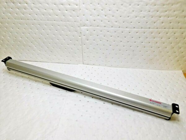 Norgren Light Duty Rodless Cylinder 1" Bore x 18" Stroke A44O25AADANO18A