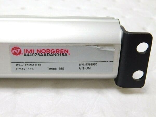 Norgren Light Duty Rodless Cylinder 1" Bore x 18" Stroke A44O25AADANO18A