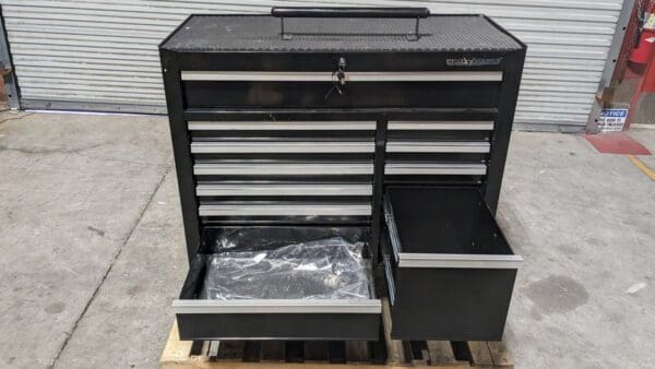 Steel Tool Roller Cabinet 11 Drawers 2500 lb Capacity Black AT42111CG-03A