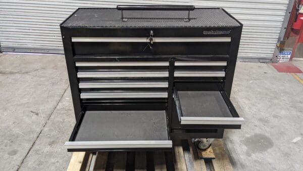 Steel Tool Roller Cabinet 11 Drawers 2500 lb Capacity Black AT42111CG-03A