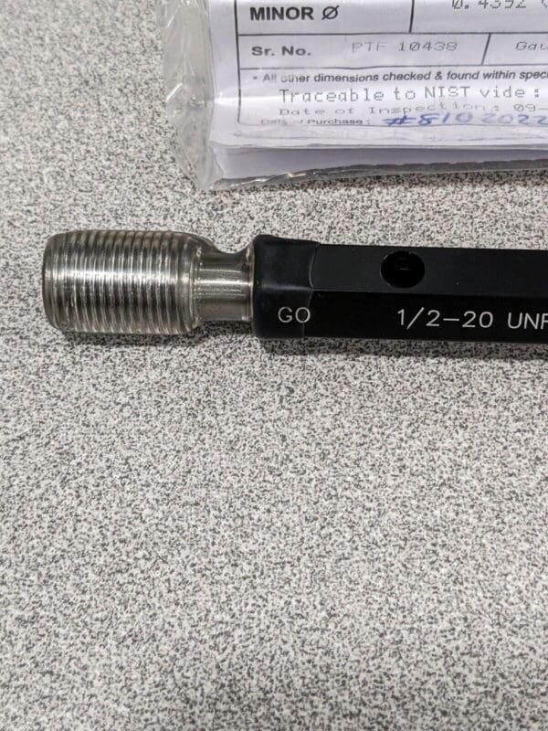 SPI Plug Thread Gage: 1/2-20 Thread, 3B, Go & No Go 34-402-8