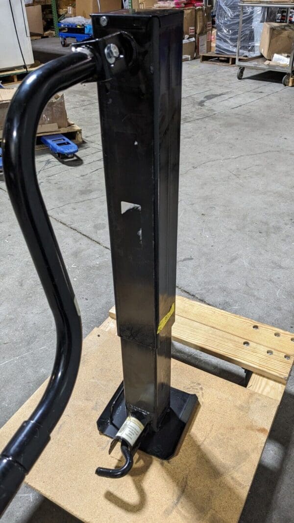 Square Sidewind Trailer Jack 12k Lb Load Capacity 31 to 57″ Service Height