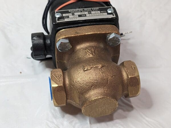 Magnatrol Solenoid Valve 1/2" 0-90 PSI 120V 14S22