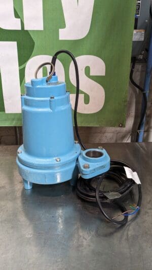 LITTLE GIANT PUMPS Effluent Pump Manual 1 hp 230V 2″ FNPT Outlet 514520