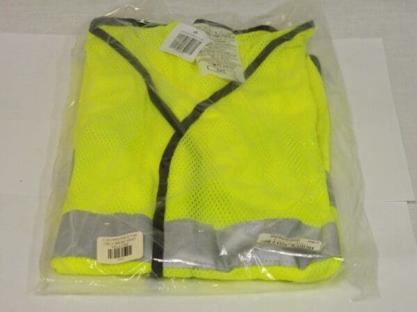 OccuNomix High Visibility Standard Vest Size 3XL LUX-HSCOOL3-Y3X