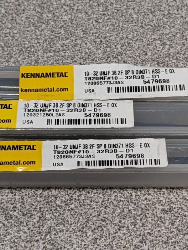 KENNAMETAL Spiral Point Tap: UNF, 2 Flutes, Plug, 3B Qty 3 5479698