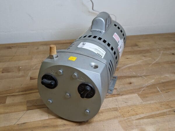 Gast Rotary Vane Compressor Vacuum Pump 3/4 HP 115/230v 1023101QG608NEX Damaged