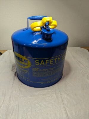 EAGLE Safety Can: 5 gal, Steel 13-1/2″ High, 12-1/2″ Dia UI50SB