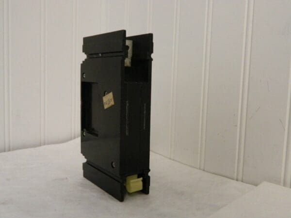 Cutler Hammer Circuit Breaker Take out Single Pole 15 Amp FS130015A