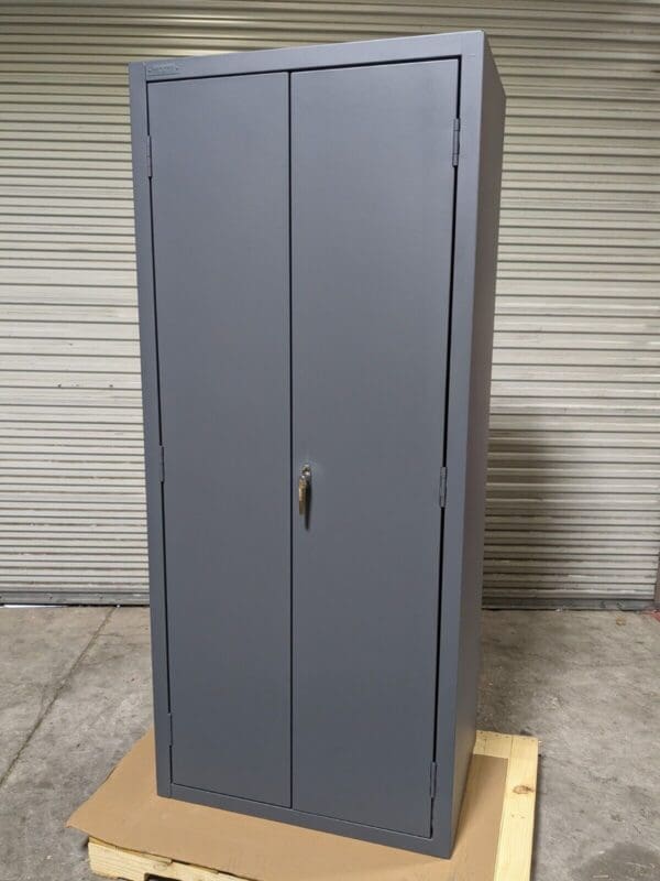 Durham Heavy Duty Storage Cabinet 4-Shelf 16 Ga. Steel 84 H x 36 W x 24 D