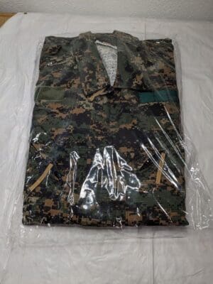 New Chef Utility Coverall Size Small Camo MIL-JMPST