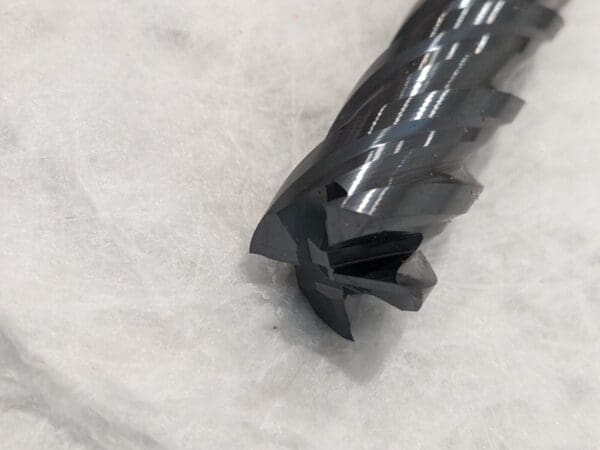 ACCUPRO Square End Mill: 3/4″ Dia, 2-1/2″ LOC, 4 Fl Solid Carbide 12180473