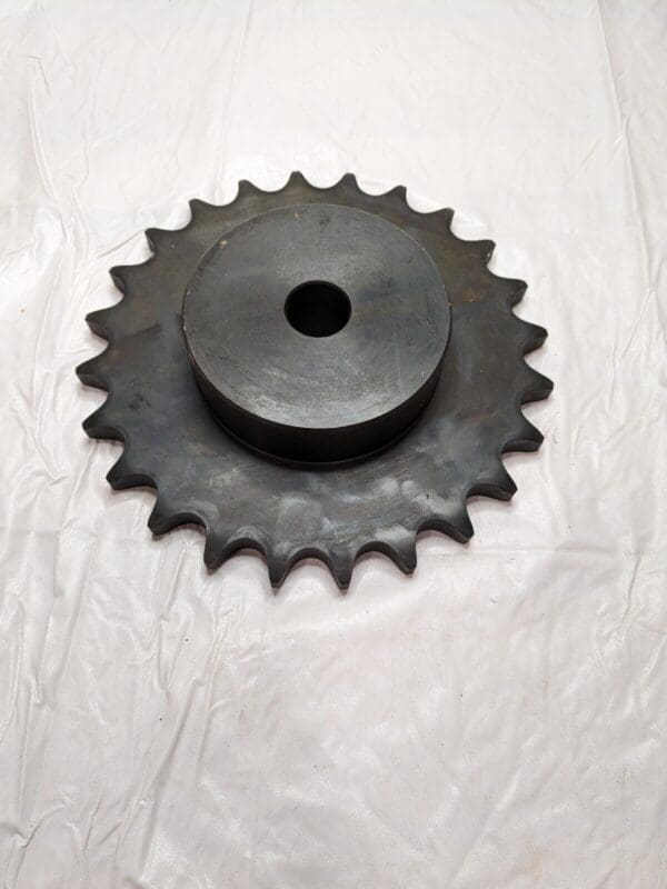 Tsubaki Roller Chain Sprocket B Hub 2" Pitch 24 Teeth H2080B24 UST