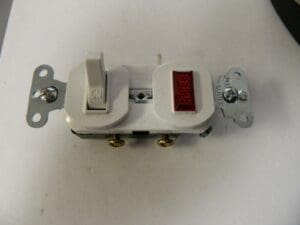 Pass & Seymour Double 3-Way Combination Switch White QTY 2 692-WG